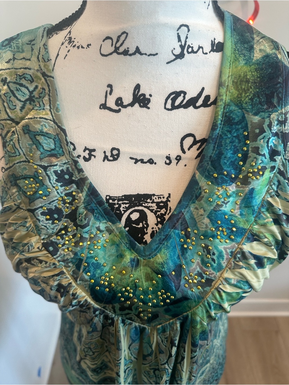 Apt. 9 Green and Teal V-Neck Sleeveless Beaded Blouse - Picture 3 of 11